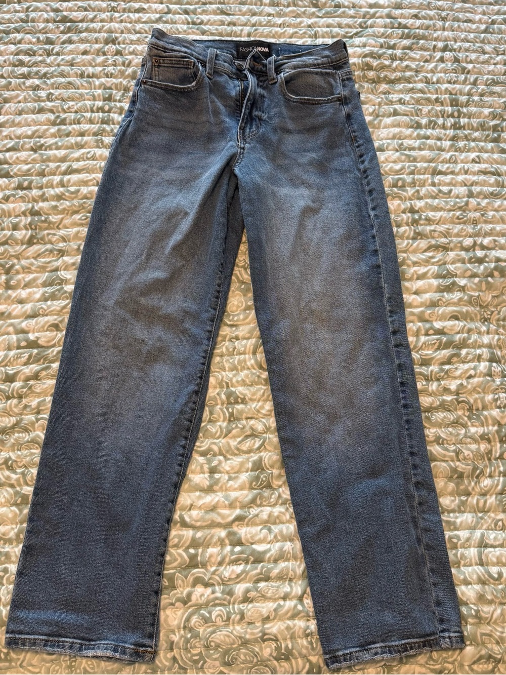 Fashion Nova Medium Blue Straight Leg Jeans